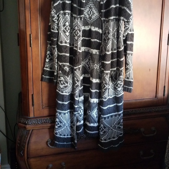 SOLD - Picture 2 of 3